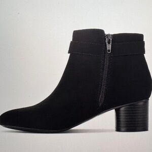 New STYLE & Co Ariella Black Booties 7 1/2 7.5